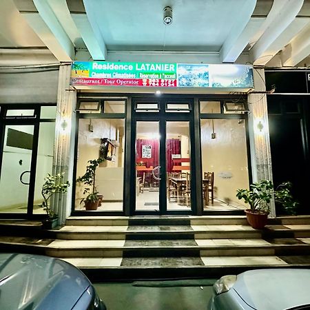 Latanier Beach Hotel Гранд Байе Екстериор снимка